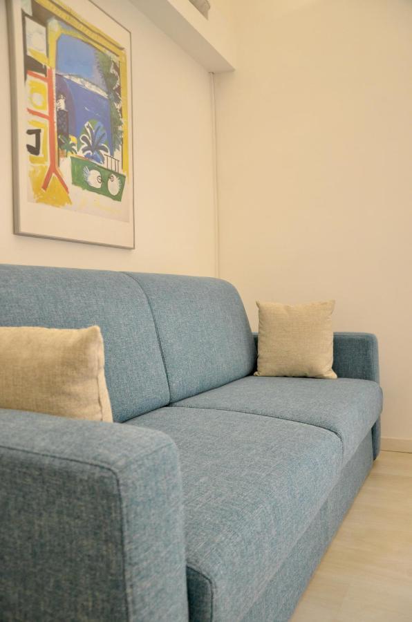 Duomo26 Boutique Apartment Desenzano del Garda Luaran gambar