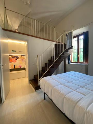 Duomo26 Boutique Apartment Desenzano del Garda Luaran gambar